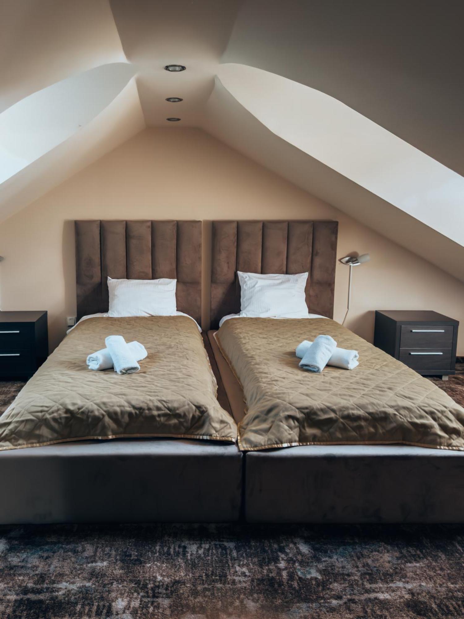 Guest House Panorama Aqualux With Free Parking نوفي ساد المظهر الخارجي الصورة